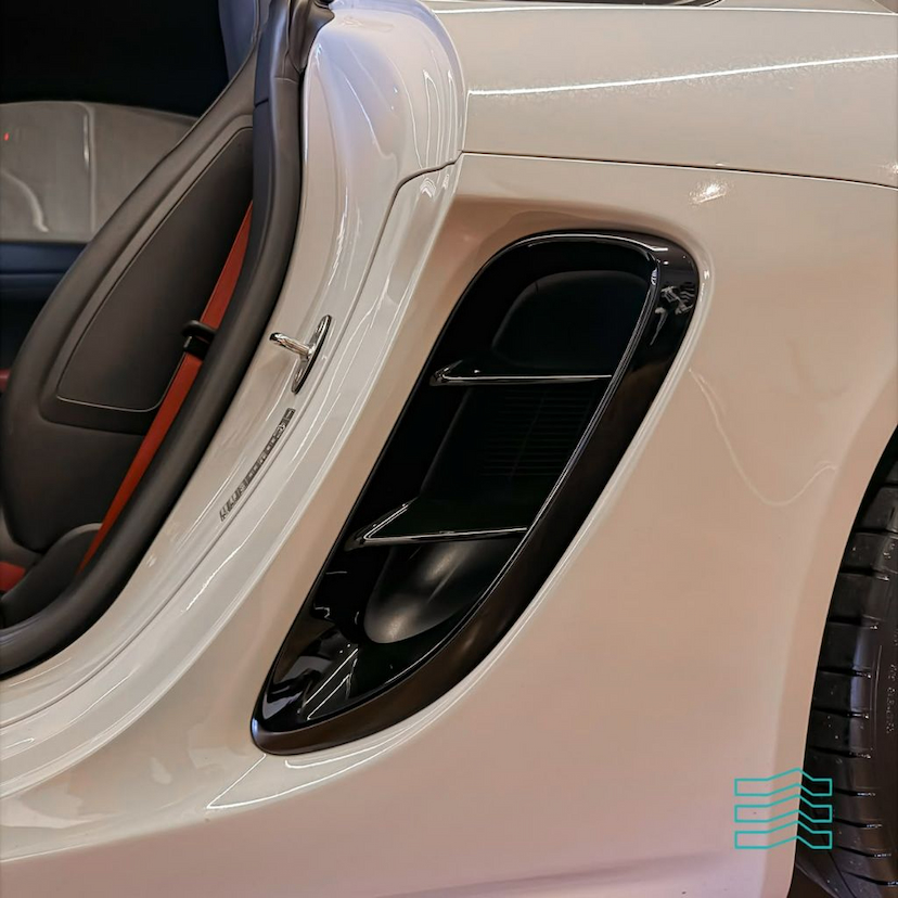 Foto do veículo PORSCHE 718 CAYMAN 2.0 300CV 2024 12.771 KM 510.000,00