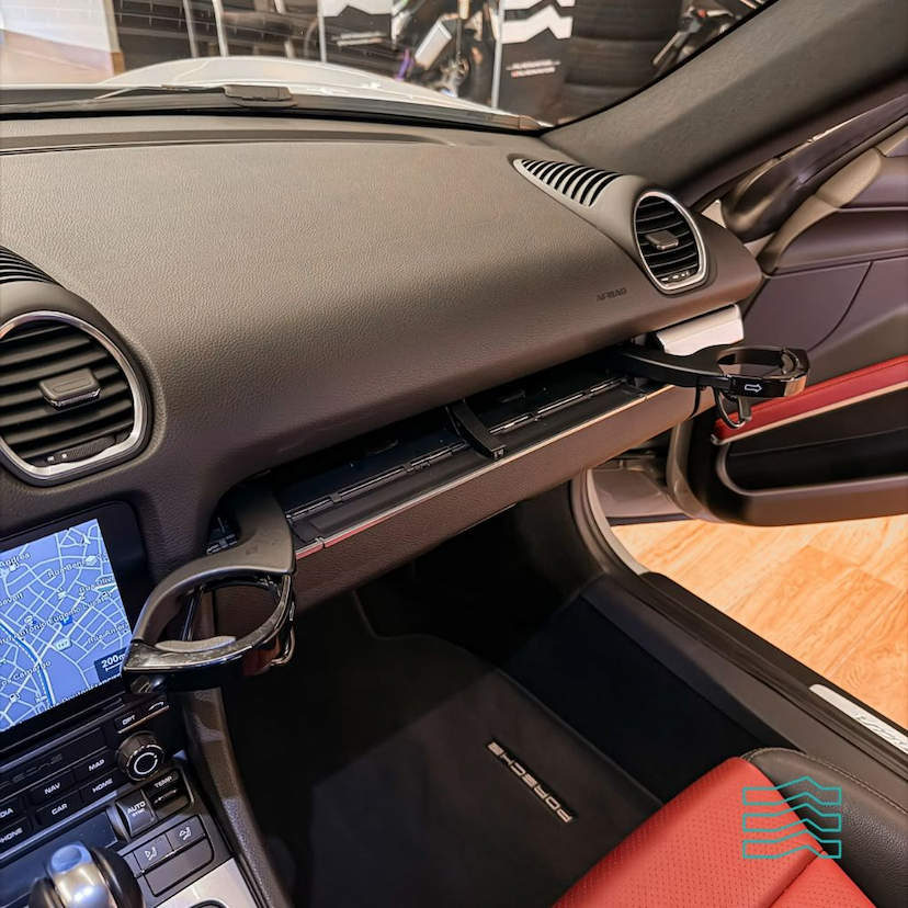 Foto do veículo PORSCHE 718 CAYMAN 2.0 300CV 2024 12.771 KM 510.000,00