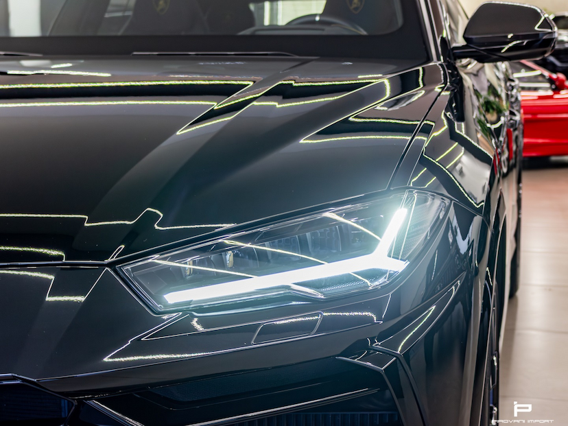 Foto do veículo LAMBORGHINI URUS 4.0 V8 TURBO GASOLINA LP650-4 AUTOMÁTICO 2022 9.000 KM 3.150.000,00