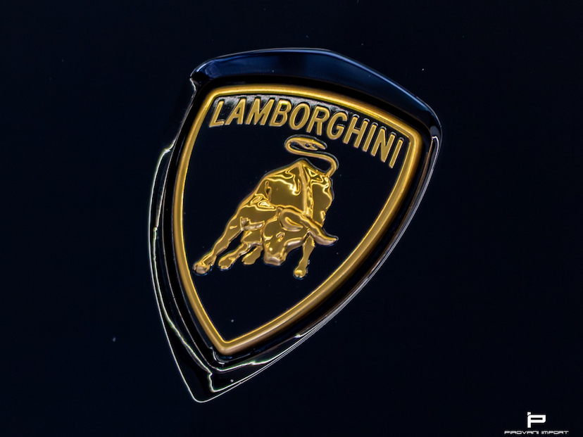 Foto do veículo LAMBORGHINI URUS 4.0 V8 TURBO GASOLINA LP650-4 AUTOMÁTICO 2022 9.000 KM 3.150.000,00