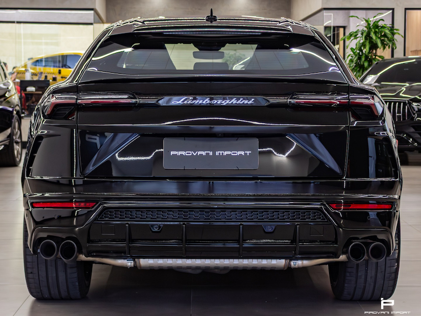 Foto do veículo LAMBORGHINI URUS 4.0 V8 TURBO GASOLINA LP650-4 AUTOMÁTICO 2022 9.000 KM 3.150.000,00