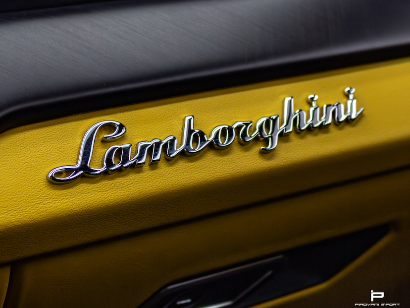 Foto do veículo LAMBORGHINI URUS 4.0 V8 TURBO GASOLINA LP650-4 AUTOMÁTICO 2022 9.000 KM 3.150.000,00