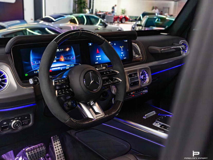 Foto do veículo MERCEDES-BENZ G 63 AMG 4.0 V8 BITURBO MHEV MANUFAKTUR 4MATIC SPEEDSHIFT 2025 530 KM 2.890.000,00
