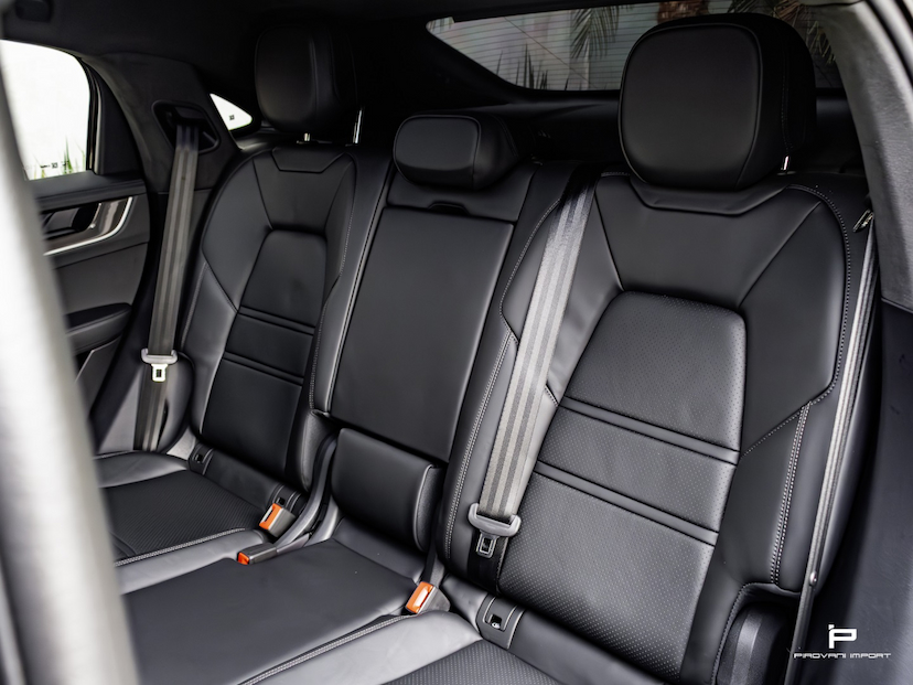 Foto do veículo PORSCHE CAYENNE 4.0 V8 E-HYBRID TURBO COUPÉ AWD TIPTRONIC S 2025 6.000 KM 1.450.000,00