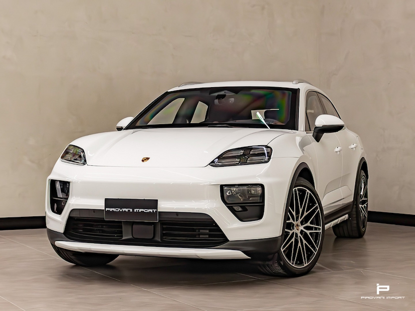 Foto do veículo PORSCHE MACAN 4 ELÉTRICO 2024 4.700 KM 720.000,00