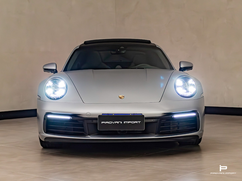 Foto do veículo PORSCHE 911 3.0 24V H6 GASOLINA CARRERA PDK 2022 13.000 KM 739.000,00