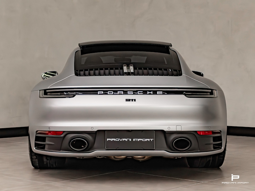 Foto do veículo PORSCHE 911 3.0 24V H6 GASOLINA CARRERA PDK 2022 13.000 KM 739.000,00