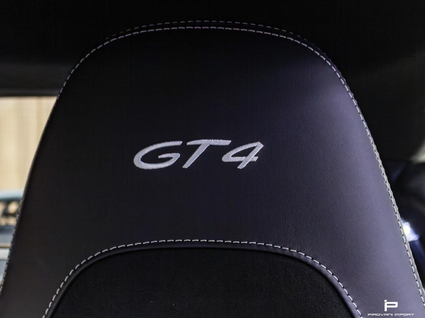 Foto do veículo PORSCHE 718 4.0 H6 GASOLINA CAYMAN GT4 PDK 2023 4.000 KM 865.000,00