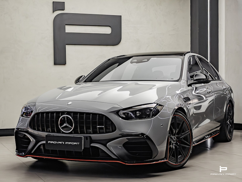 Foto do veículo MERCEDES-BENZ C 63 AMG 2.0 TURBO PHEV S E PERFORMANCE 4MATIC+ SPEEDSHIFT 2024 19.000 KM 719.000,00