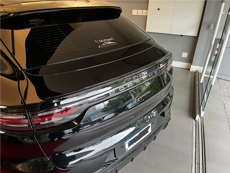 Foto do veículo PORSCHE CAYENNE 3.0 V6 E-HYBRID COUPÉ PLATINUM EDITION AWD TIPTRONIC S 2023 25.100 KM 747.900,00
