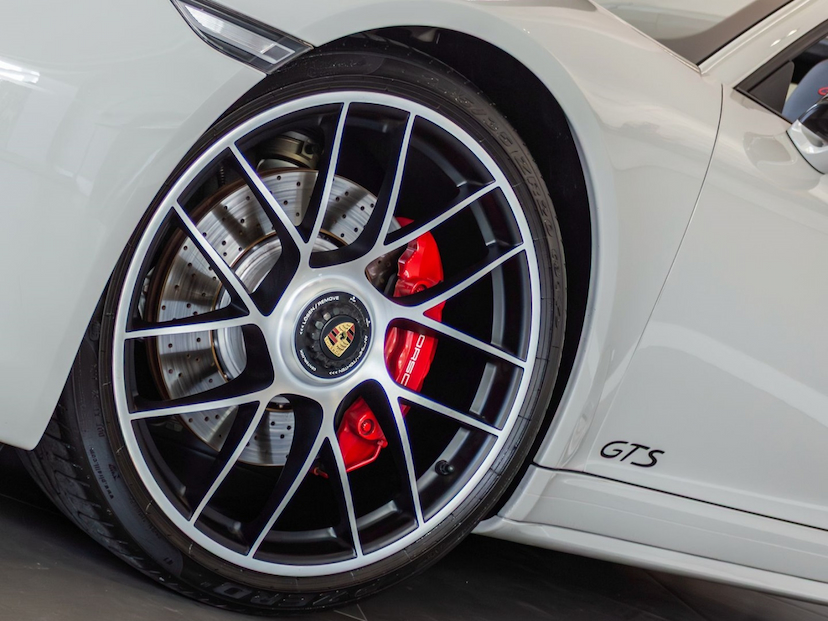 Foto do veículo PORSCHE 911 3.0 24V H6 GASOLINA TARGA 4 GTS PDK 2018 13.500 KM 890.000,00
