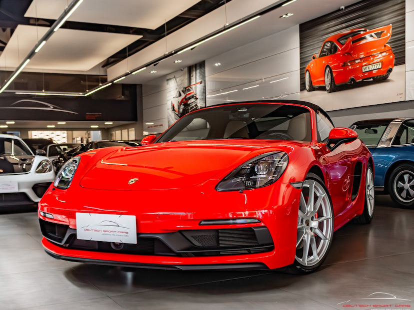 Foto do veículo PORSCHE 718 4.0 H6 GASOLINA BOXSTER GTS PDK 2021 11.200 KM 599.000,00