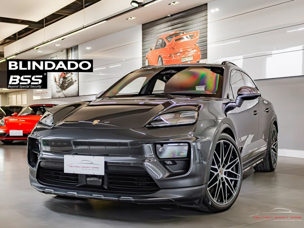 Foto do veículo PORSCHE MACAN 4 ELÉTRICO 2024/2024 5.646 KM R$ 720.000,00