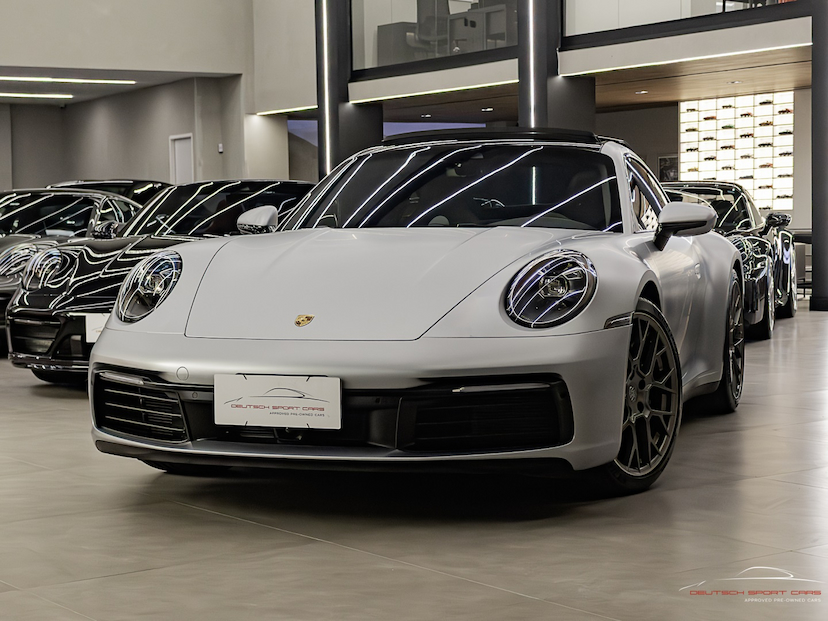 Foto do veículo PORSCHE 911 3.0 24V H6 GASOLINA CARRERA PDK 2022 14.342 KM 749.000,00
