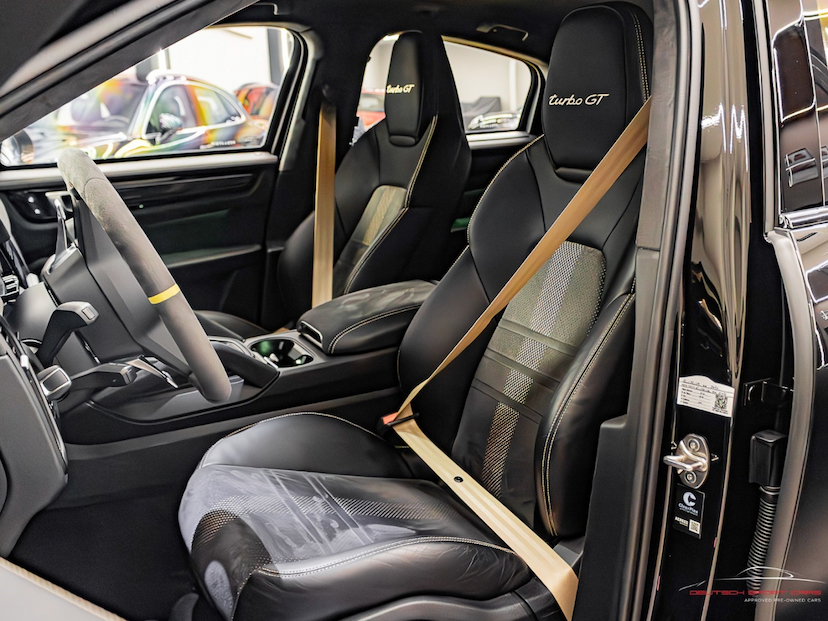 Foto do veículo PORSCHE CAYENNE 4.0 V8 GASOLINA TURBO GT COUPÉ AWD TIPTRONIC S 2023 6.800 KM 999.000,00