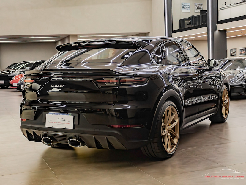 Foto do veículo PORSCHE CAYENNE 4.0 V8 GASOLINA TURBO GT COUPÉ AWD TIPTRONIC S 2023 6.800 KM 999.000,00