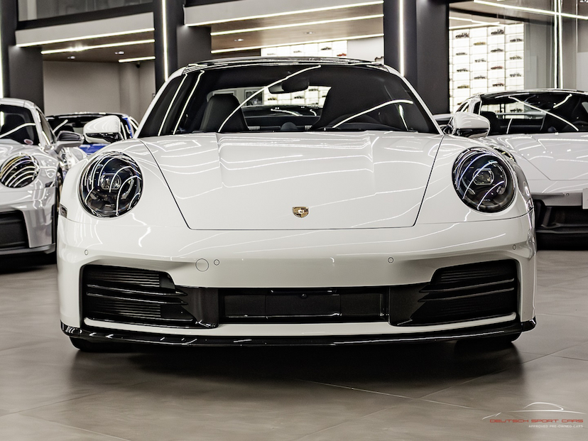 Foto do veículo PORSCHE 911 3.0 24V H6 GASOLINA CARRERA PDK 2025 9.800 KM 930.000,00