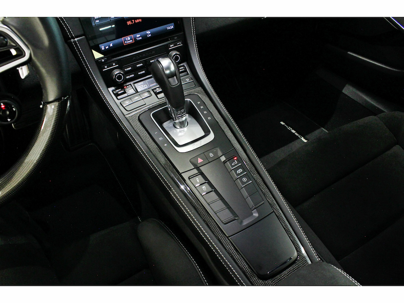 Foto do veículo PORSCHE 718 4.0 H6 GASOLINA CAYMAN GTS PDK 2024 500 KM 759.000,00