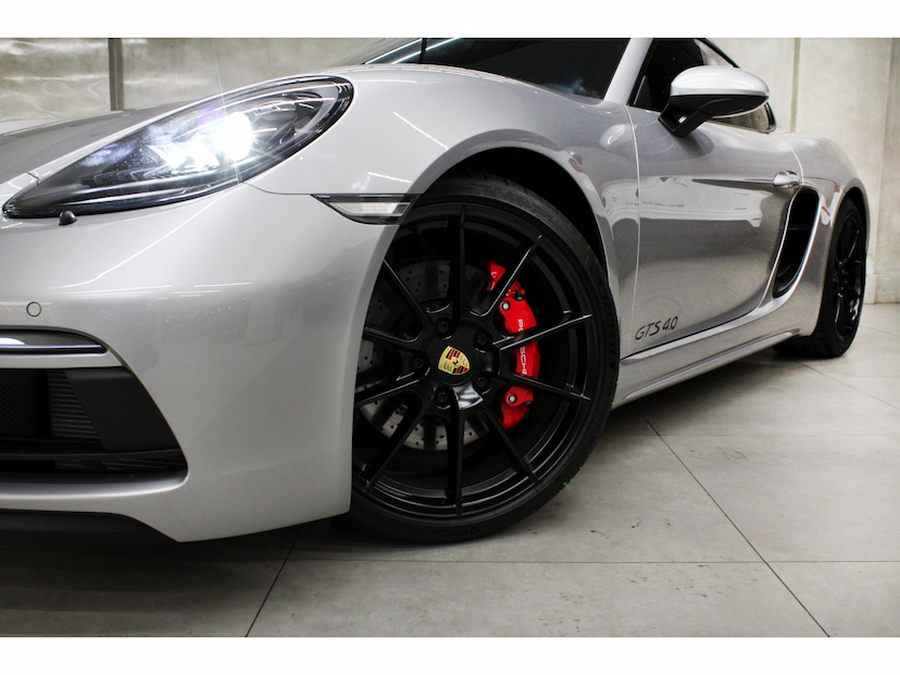 Foto do veículo PORSCHE 718 4.0 H6 GASOLINA CAYMAN GTS PDK 2023 2.500 KM 660.000,00