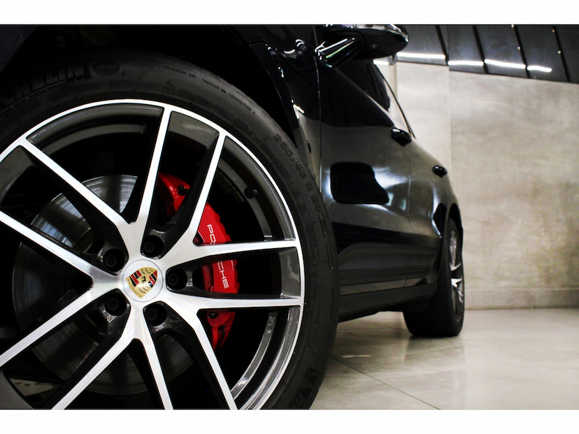 Foto do veículo PORSCHE MACAN 2.9 V6 BITURBO GASOLINA S PDK 2022 20.400 KM 575.800,00