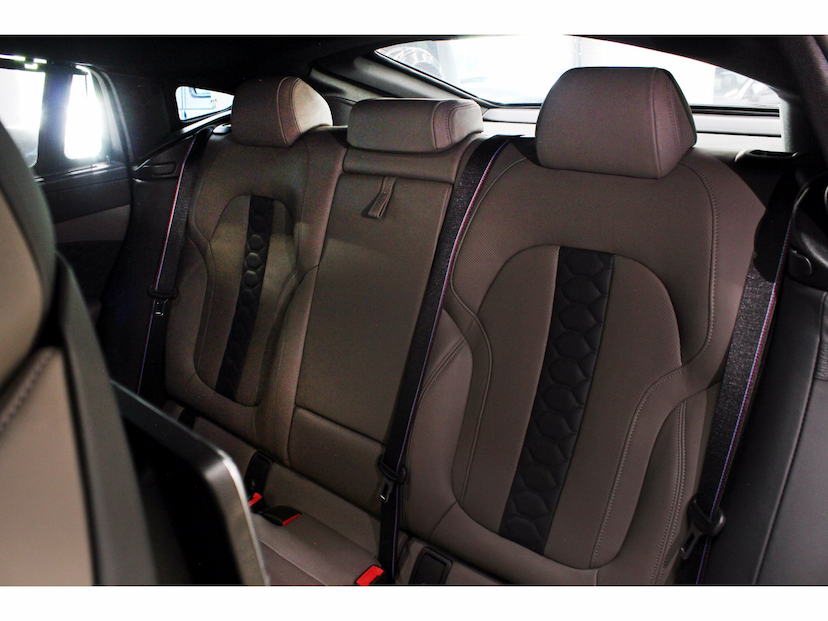 Foto do veículo BMW X6 4.4 M 4X4 COUPÉ V8 32V BI-TURBO GASOLINA 4P AUTOMÁTICO 2021 24.400 KM 638.800,00