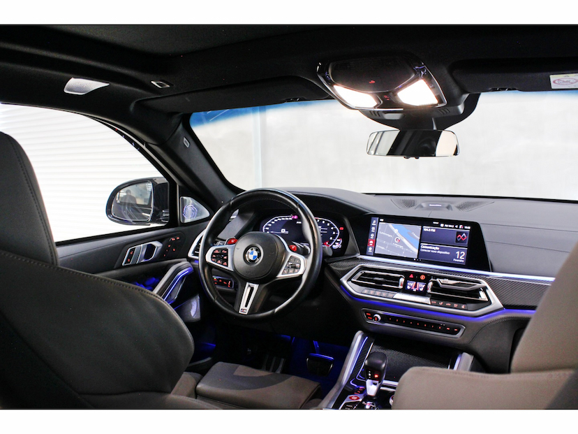 Foto do veículo BMW X6 4.4 M 4X4 COUPÉ V8 32V BI-TURBO GASOLINA 4P AUTOMÁTICO 2021 24.400 KM 638.800,00