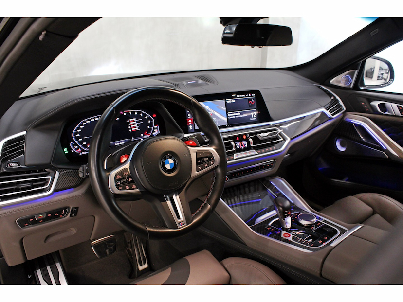Foto do veículo BMW X6 4.4 M 4X4 COUPÉ V8 32V BI-TURBO GASOLINA 4P AUTOMÁTICO 2021 24.400 KM 638.800,00