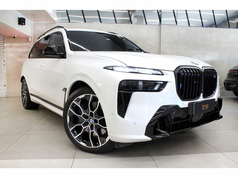 Foto do veículo BMW X7 4.4 V8 GASOLINA M60I STEPTRONIC 2024 13.950 KM 898.800,00