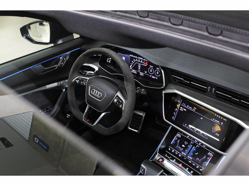 Foto do veículo AUDI RS6 4.0 V8 TFSI MHEV AVANT PERFORMANCE TIPTRONIC 2026 5.100 KM 1.219.800,00