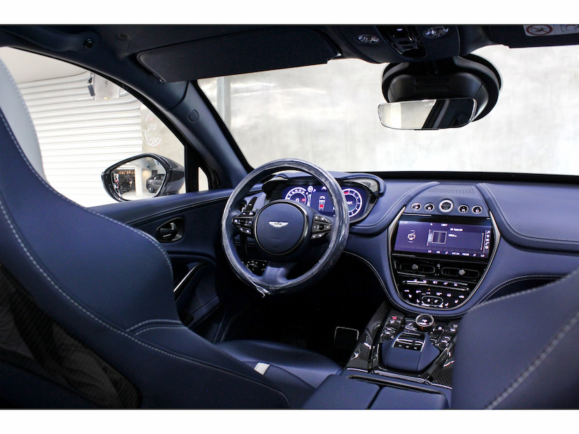 Foto do veículo ASTON MARTIN DBX707 4.0 V8 TURBO GASOLINA  AUTOMÁTICO 2023 9.500 KM 2.699.800,00