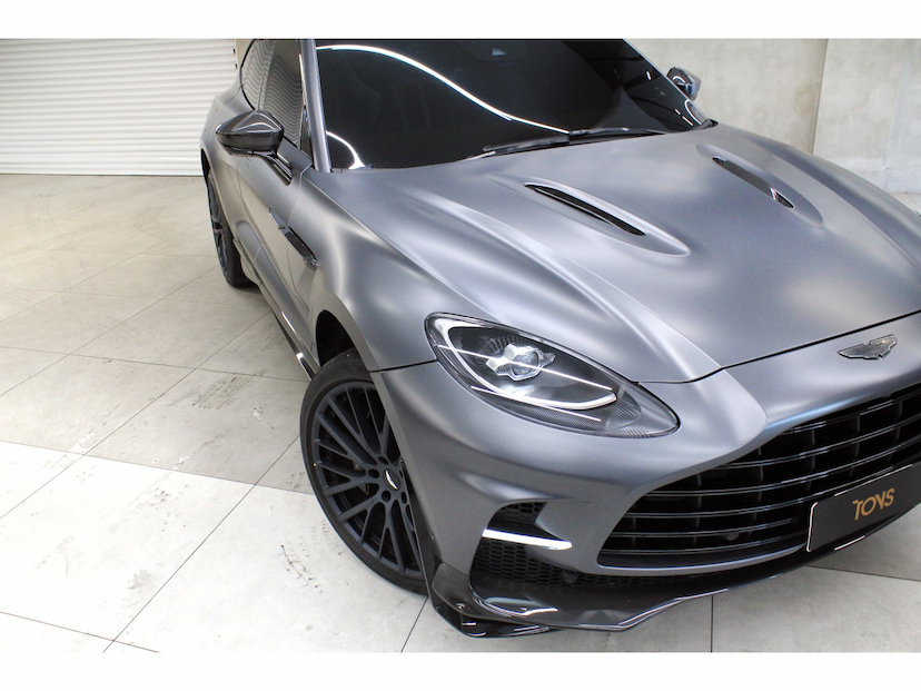 Foto do veículo ASTON MARTIN DBX707 4.0 V8 TURBO GASOLINA  AUTOMÁTICO 2023 9.500 KM 2.699.800,00