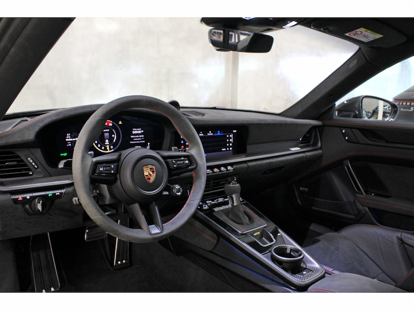 Foto do veículo PORSCHE 911 4.0 24V H6 GASOLINA GT3 PDK 2026 1.080 KM 2.499.800,00