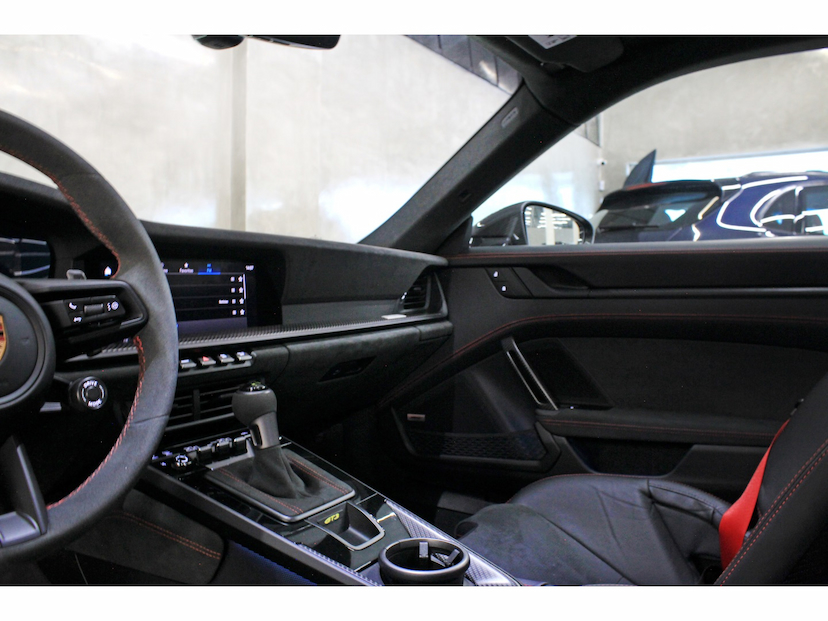 Foto do veículo PORSCHE 911 4.0 24V H6 GASOLINA GT3 PDK 2026 1.080 KM 2.499.800,00