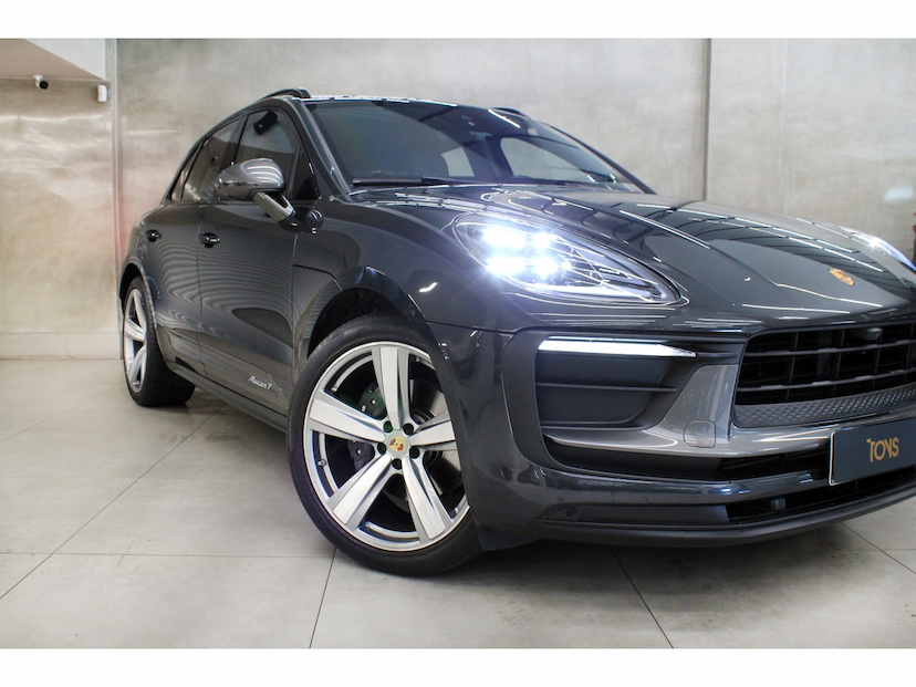 Foto do veículo PORSCHE MACAN 2.0 TURBO GASOLINA T PDK 2026 5.100 KM 789.800,00