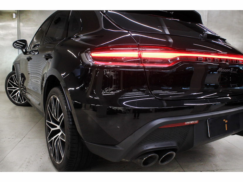 Foto do veículo PORSCHE MACAN 2.0 TURBO GASOLINA T PDK 2023 29.000 KM 549.800,00