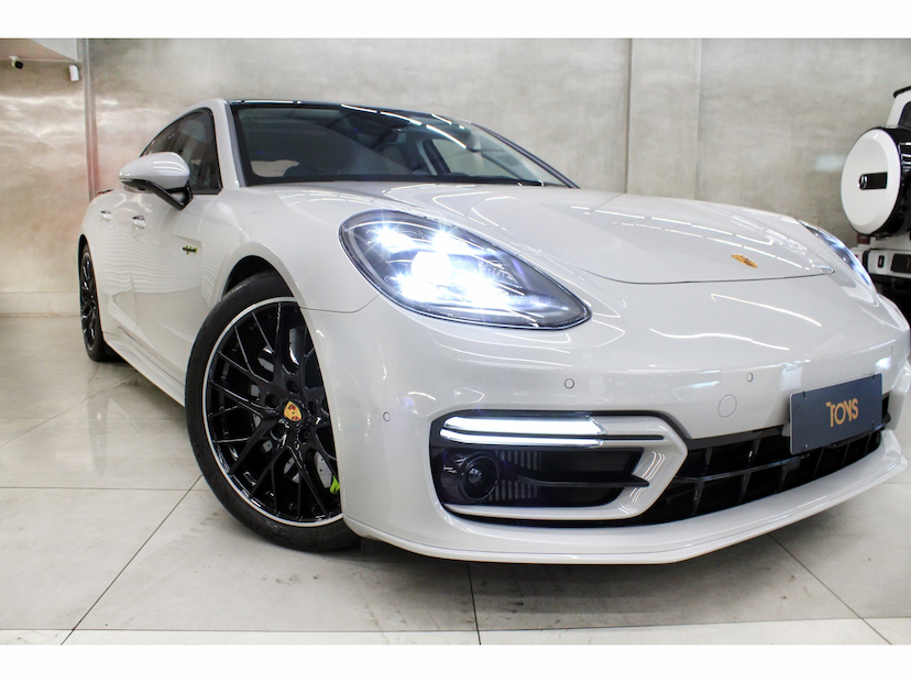 Foto do veículo PORSCHE PANAMERA 4.0 V8 E-HYBRID TURBO S PDK 2023 9.200 KM 898.800,00