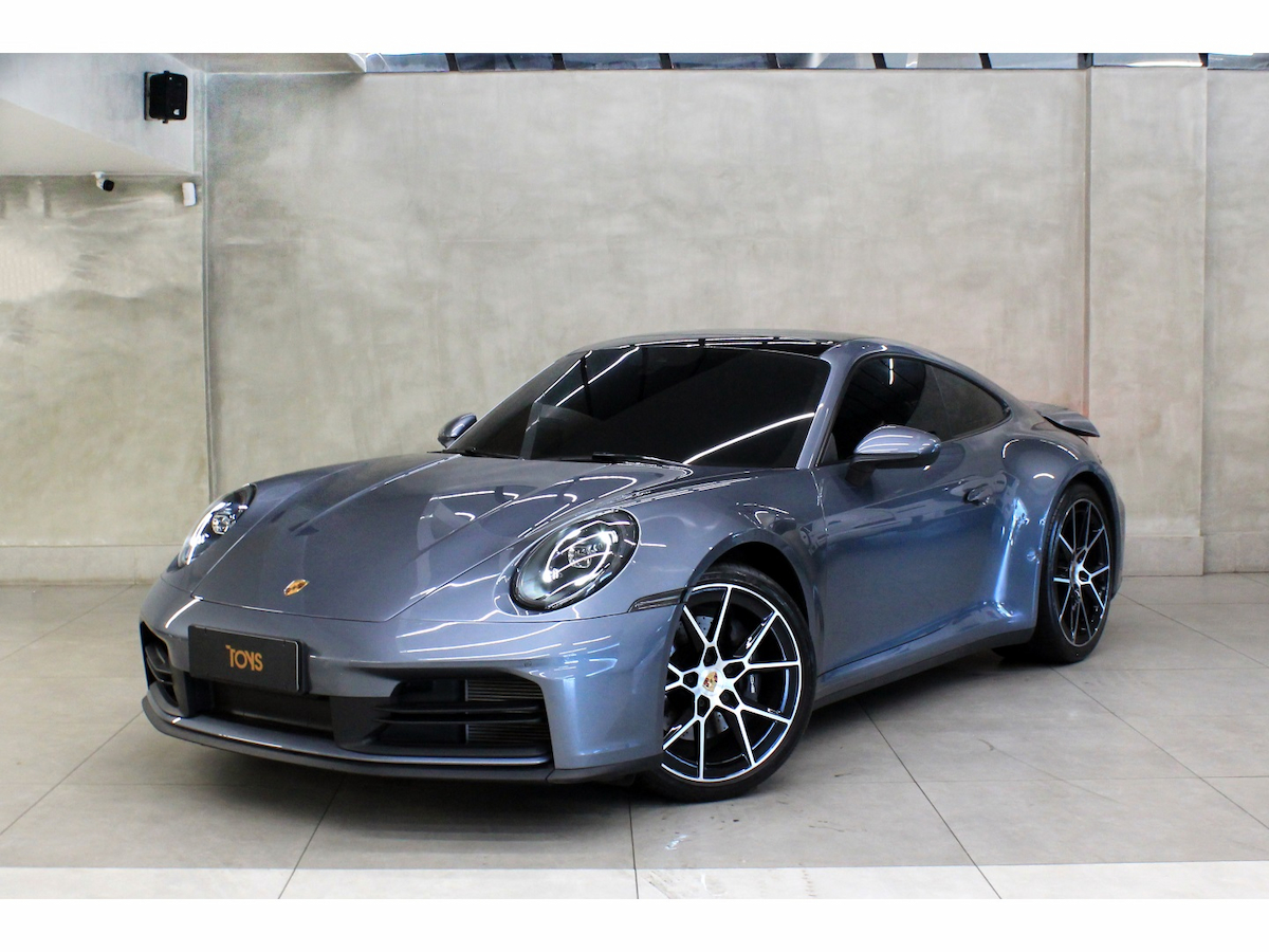Foto do veículo PORSCHE 911 3.0 24V H6 GASOLINA CARRERA PDK 2025/2026 3.300 KM R$ 1.148.800,00