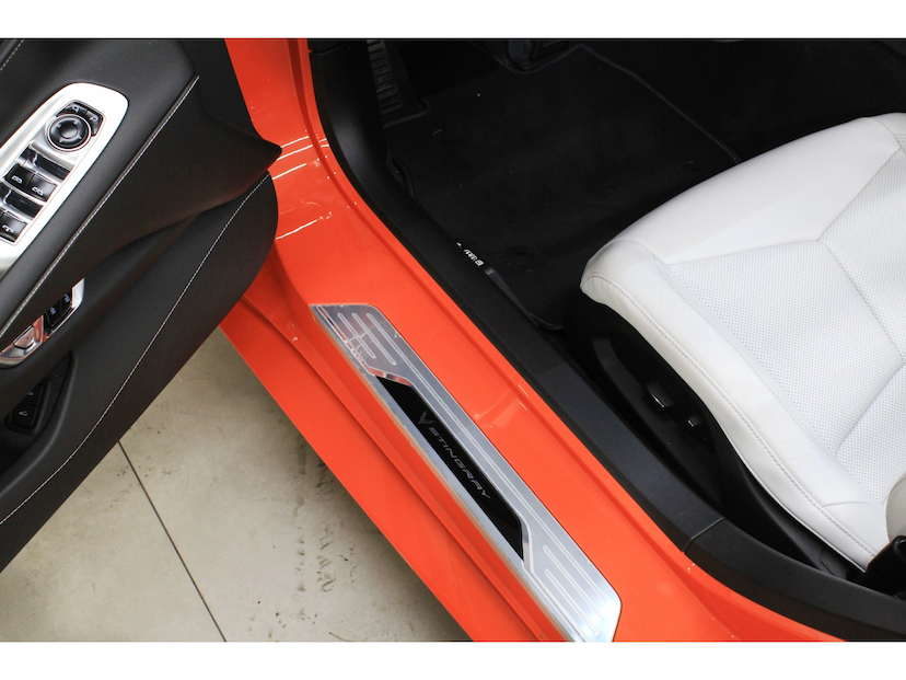 Foto do veículo CHEVROLET CORVETTE 6.2 V8 LT1 GASOLINA STINGRAY CONVERSIVEL AUTOMÁTICO 2026 2.050 KM 1.200.800,00