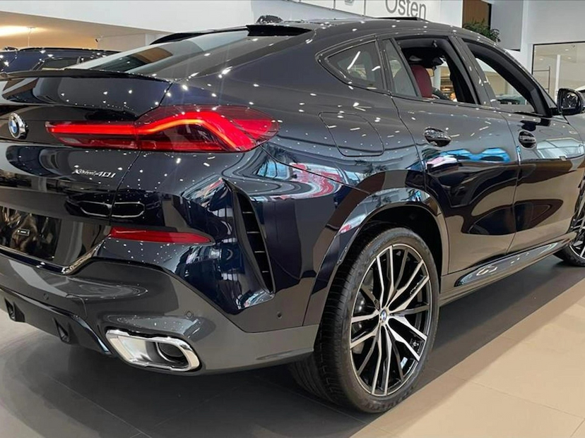 Foto do veículo BMW X6 3.0 TWINPOWER GASOLINA XDRIVE40I M SPORT AUTOMÁTICO 2026 0 KM 839.900,00