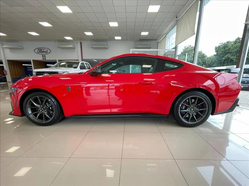 Foto do veículo Ford MUSTANG 5.0 V8 GASOLINA DARK HORSE SELECTSHIFT 2025 0 KM R$ 624.900,00