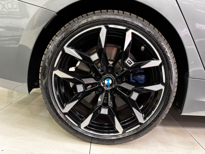 Foto do veículo BMW 320I 2.0 16V TURBO FLEX M SPORT AUTOMÁTICO 2026 1.601 KM 414.777,00