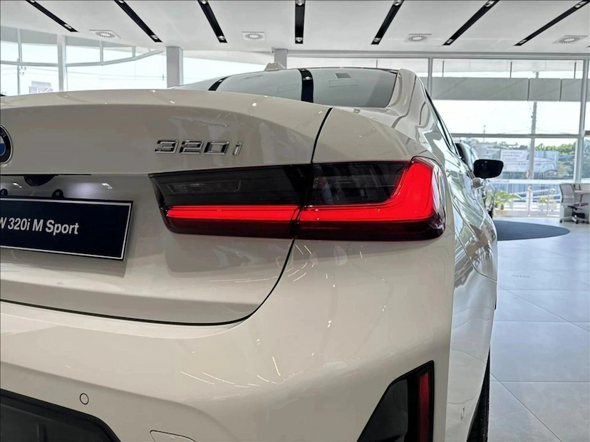 Foto do veículo BMW 320I 2.0 16V TURBO FLEX M SPORT AUTOMÁTICO 2026 0 KM 456.667,00