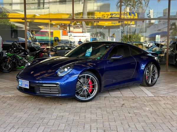 Foto do veículo PORSCHE 911 3.0 24V H6 GASOLINA CARRERA 4S PDK 2020/2021 12.730 KM R$ 765.000,00