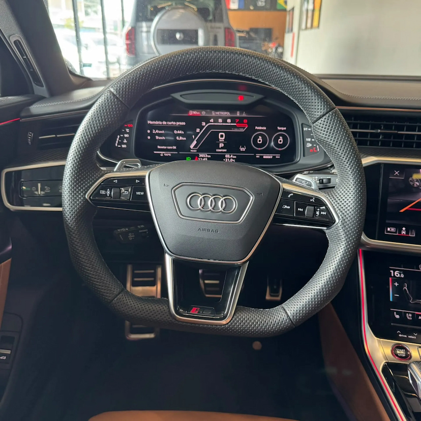 Foto do veículo AUDI RS6 4.0 V8 TFSI MHEV AVANT PERFORMANCE TIPTRONIC 2025 3.653 KM 989.990,00