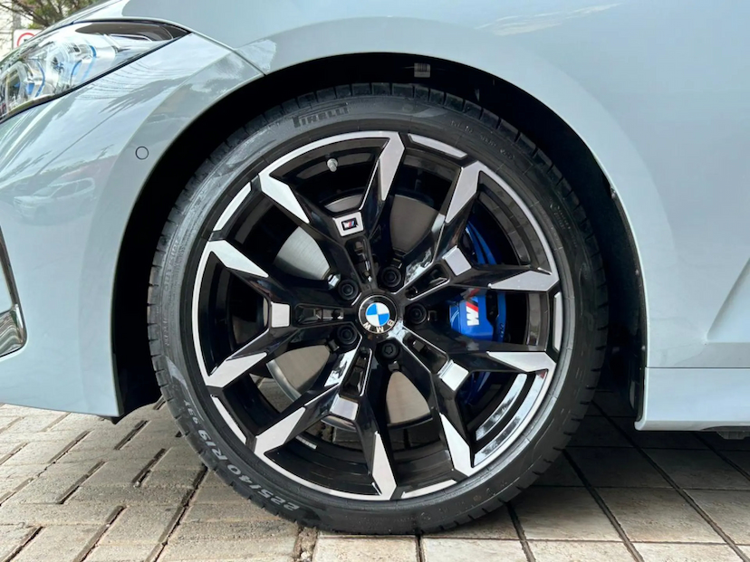Foto do veículo BMW 320I 2.0 16V TURBO FLEX M SPORT AUTOMÁTICO 2026 8.952 KM 358.000,00