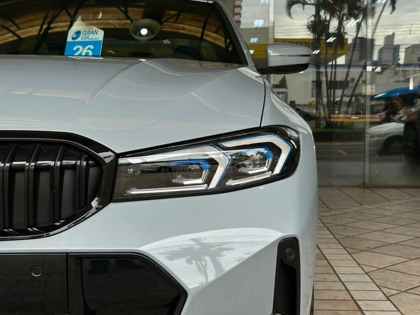 Foto do veículo BMW 320I 2.0 16V TURBO FLEX M SPORT AUTOMÁTICO 2026 8.952 KM 358.000,00