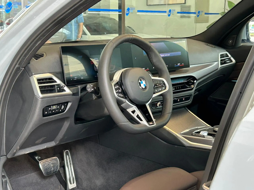 Foto do veículo BMW 320I 2.0 16V TURBO FLEX M SPORT AUTOMÁTICO 2026 8.952 KM 358.000,00