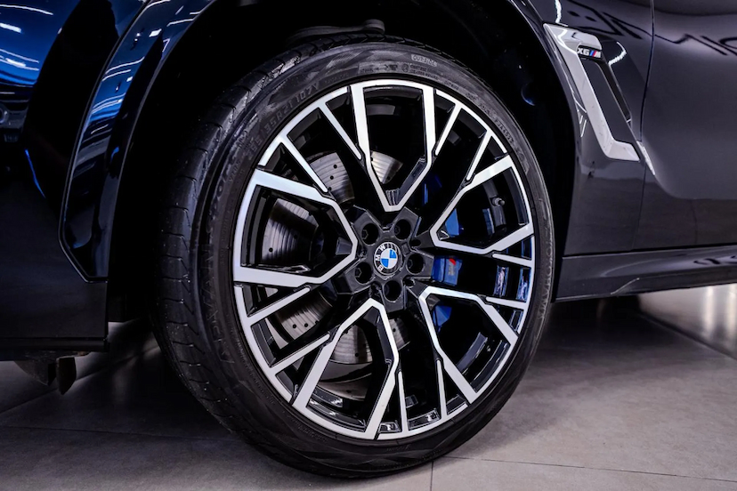 Foto do veículo BMW X6 4.4 M 4X4 COUPÉ V8 32V BI-TURBO GASOLINA 4P AUTOMÁTICO 2021 65.900 KM 539.900,00