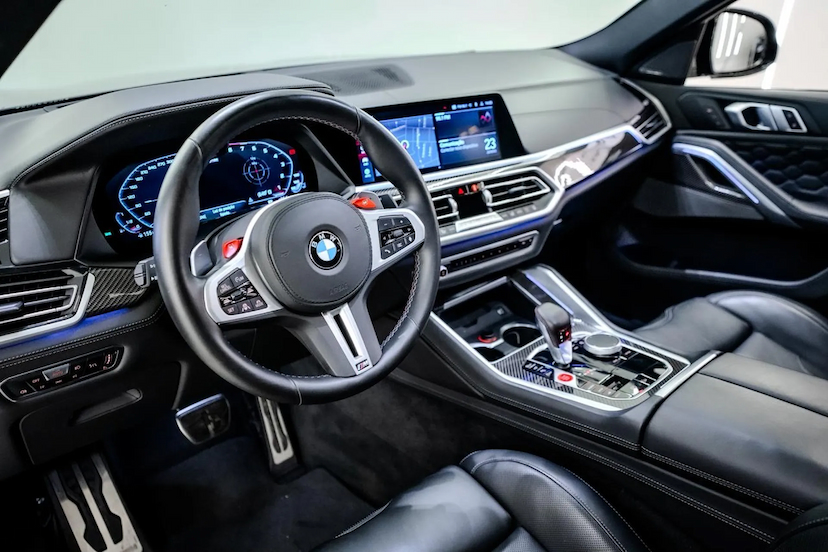 Foto do veículo BMW X6 4.4 M 4X4 COUPÉ V8 32V BI-TURBO GASOLINA 4P AUTOMÁTICO 2021 65.900 KM 539.900,00