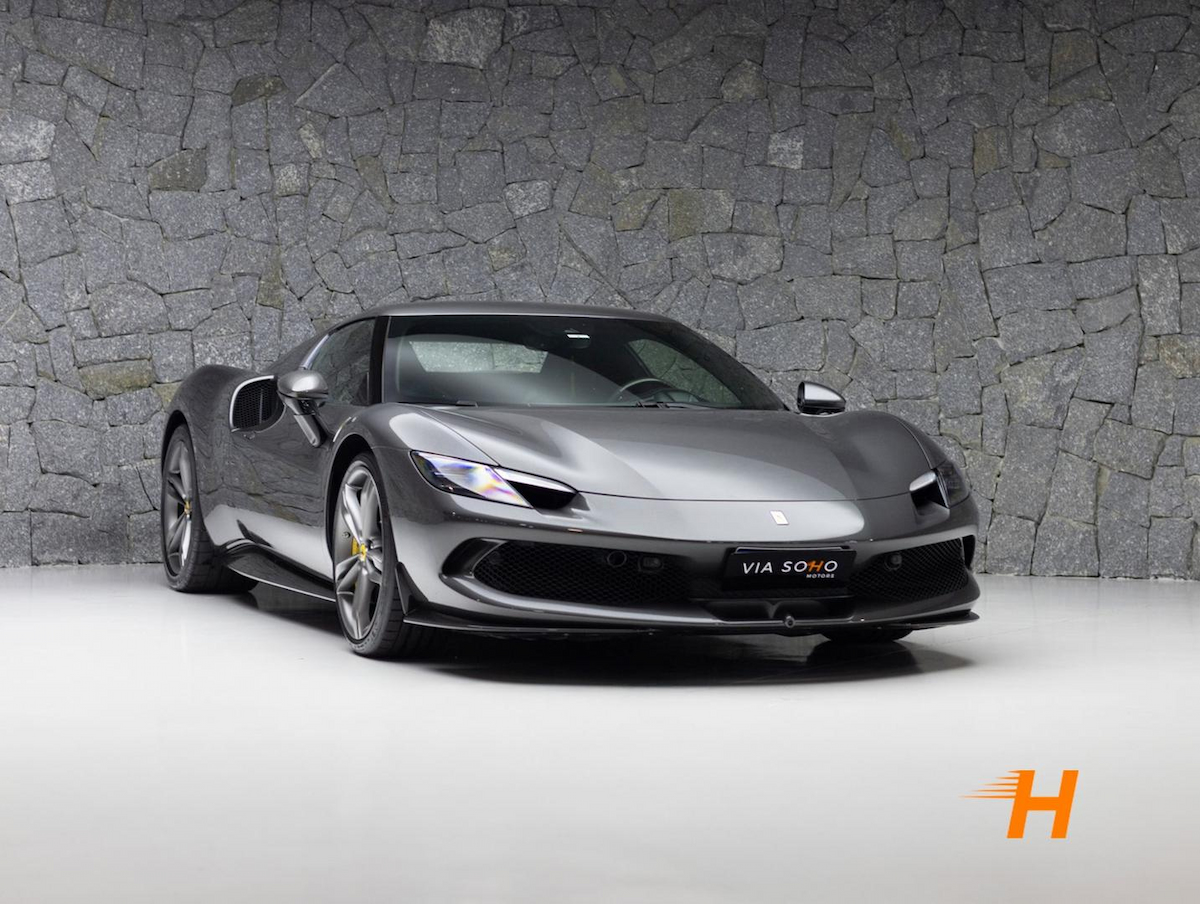 Foto do veículo FERRARI 296 GTB  GTB 2023/2024 1.868 KM R$ 3.900.000,00